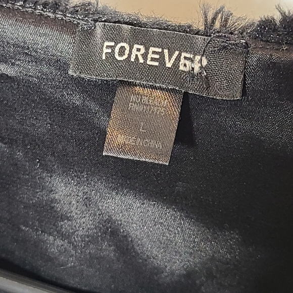 FOREVER Lightweight cape with bling on top - Picture 5 of 9